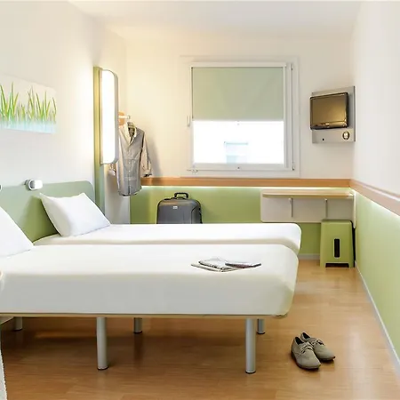 Hotel Ibis Budget Sud *