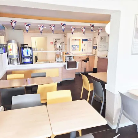 Ibis Budget Sud * Poitiers