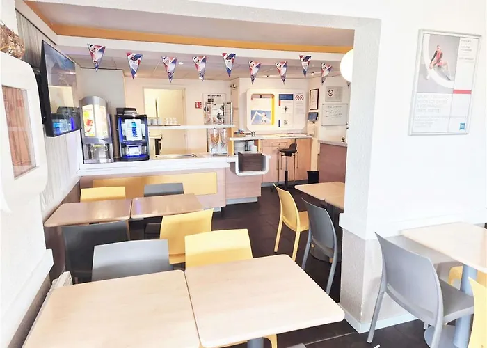 Ibis Budget Sud 호텔